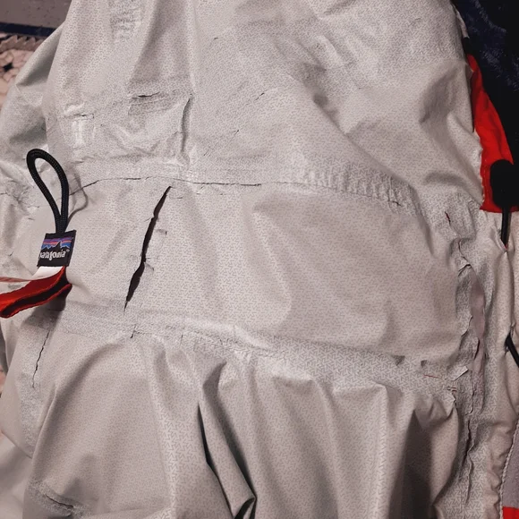 Patagonia Windbreaker - Picture 15 of 17